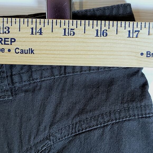 Columbia Mini Skirt Womens Size 10 Plaid Inset Zip Fly Gray Hiking Cargo Pockets - Picture 13 of 14